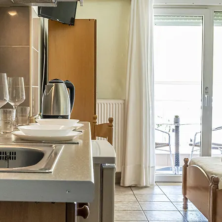 Lucia Hotel